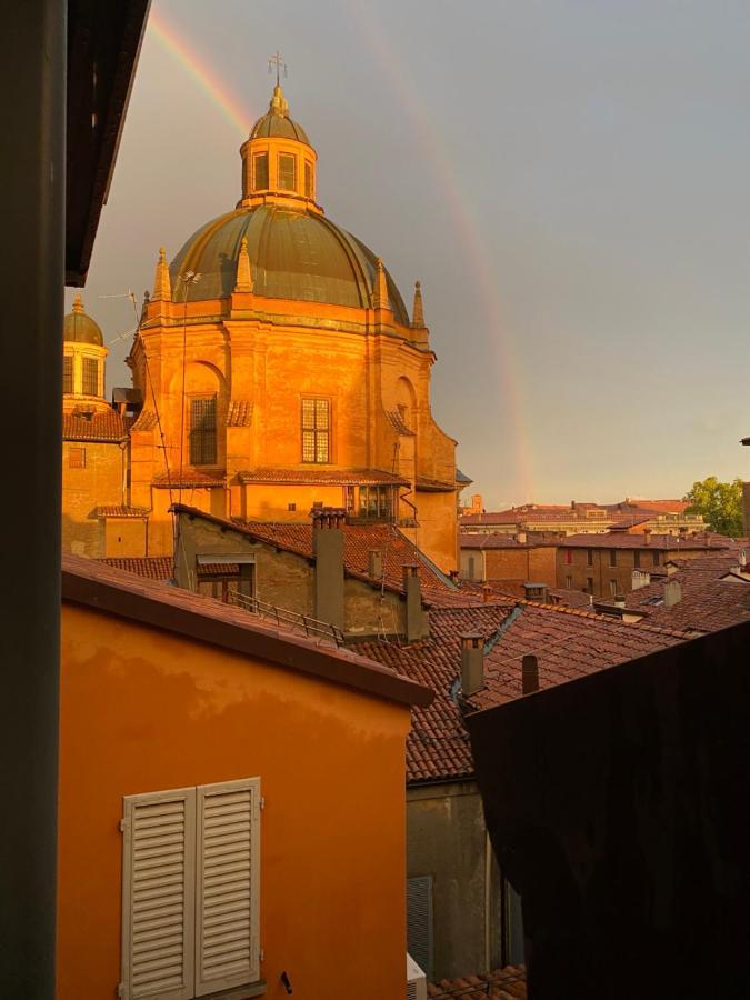 Urbanicooh San Petronio - Torre Asinelli View Lägenhet Bologna Exteriör bild