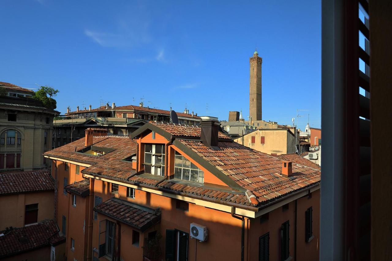 Urbanicooh San Petronio - Torre Asinelli View Lägenhet Bologna Exteriör bild