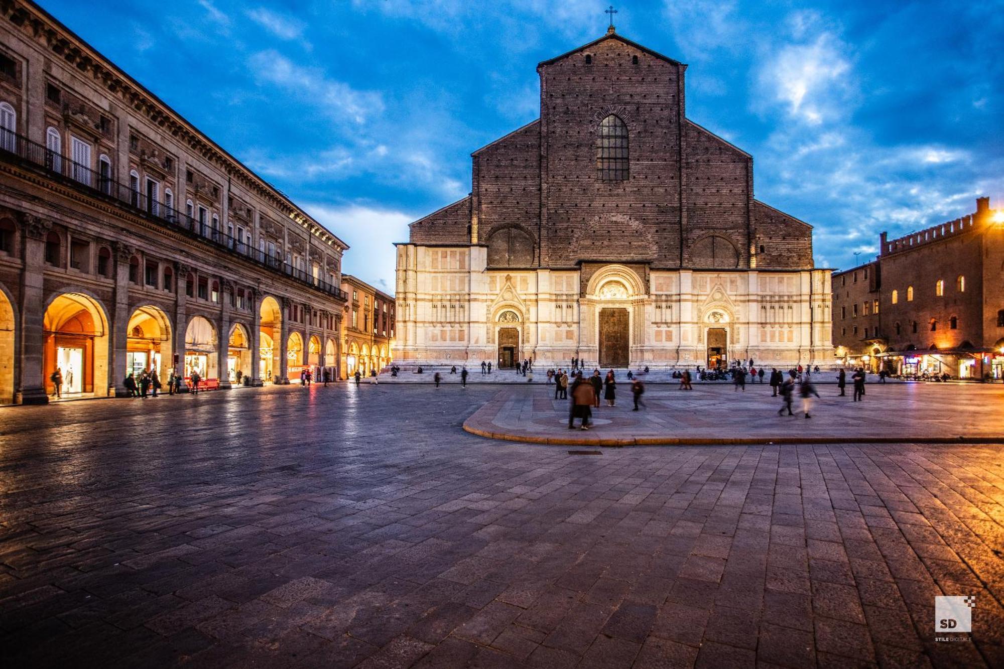 Urbanicooh San Petronio - Torre Asinelli View Lägenhet Bologna Exteriör bild